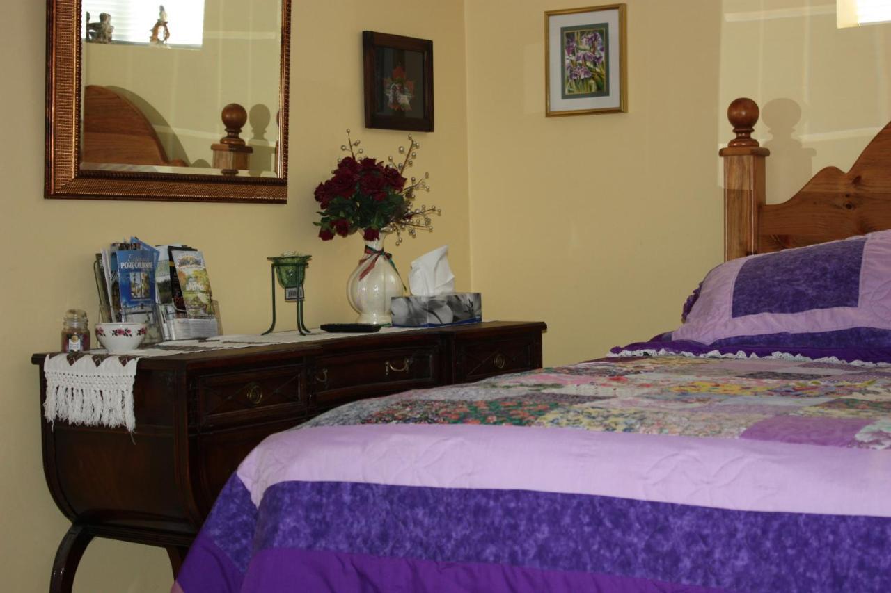 Cayuga Carrousel Bed & Breakfast الغرفة الصورة