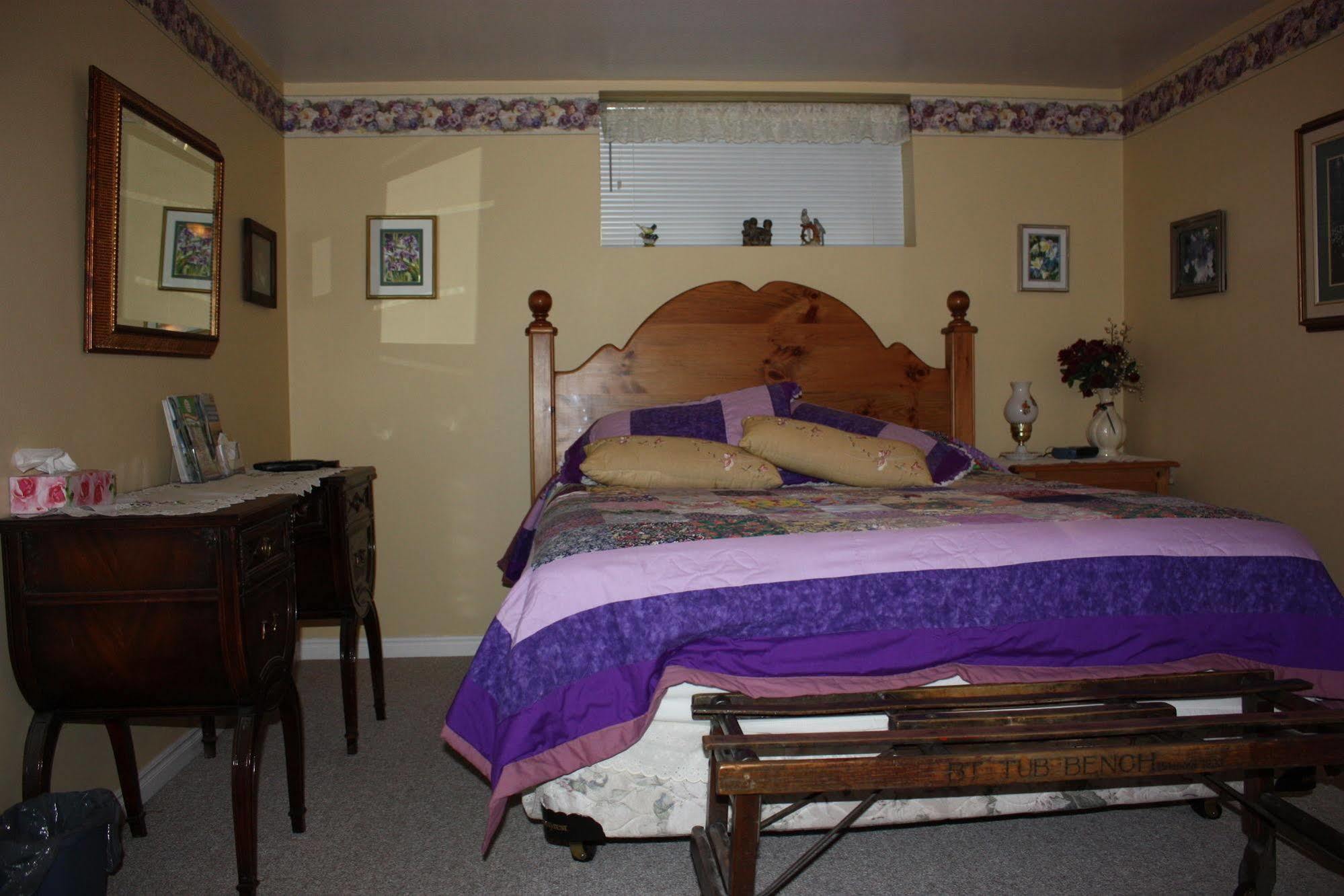Cayuga Carrousel Bed & Breakfast المظهر الخارجي الصورة